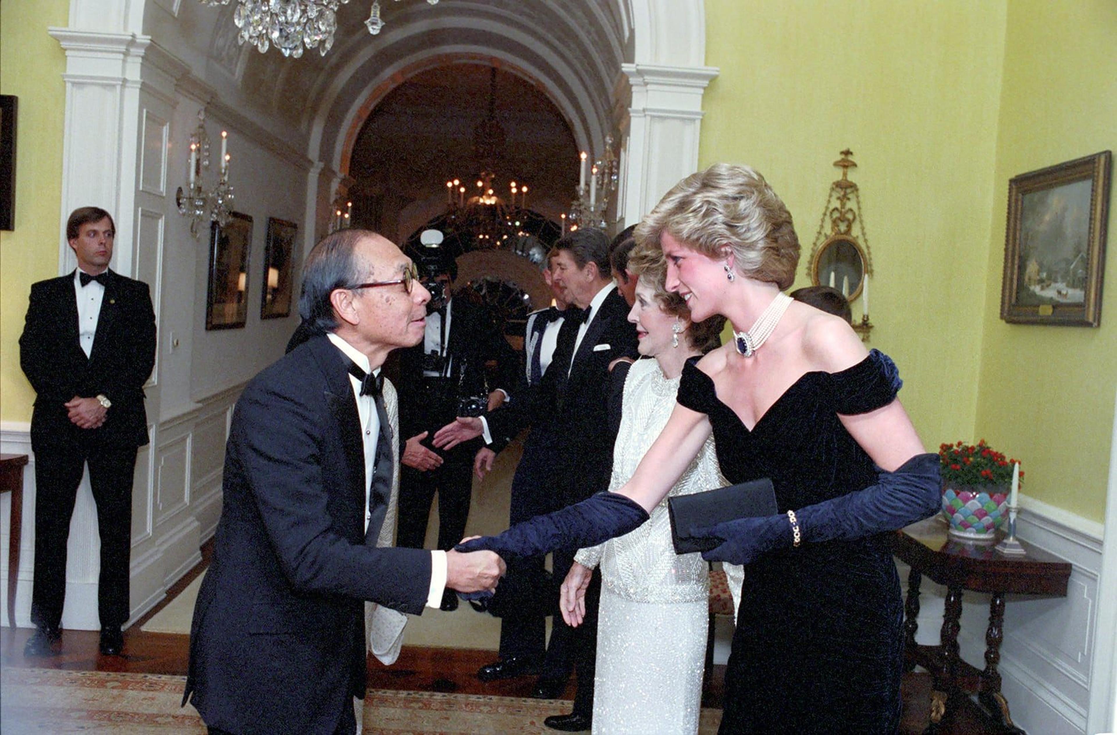 5204 mas 1985 receiving line with princess diana nancy reagan and i m pei rrl