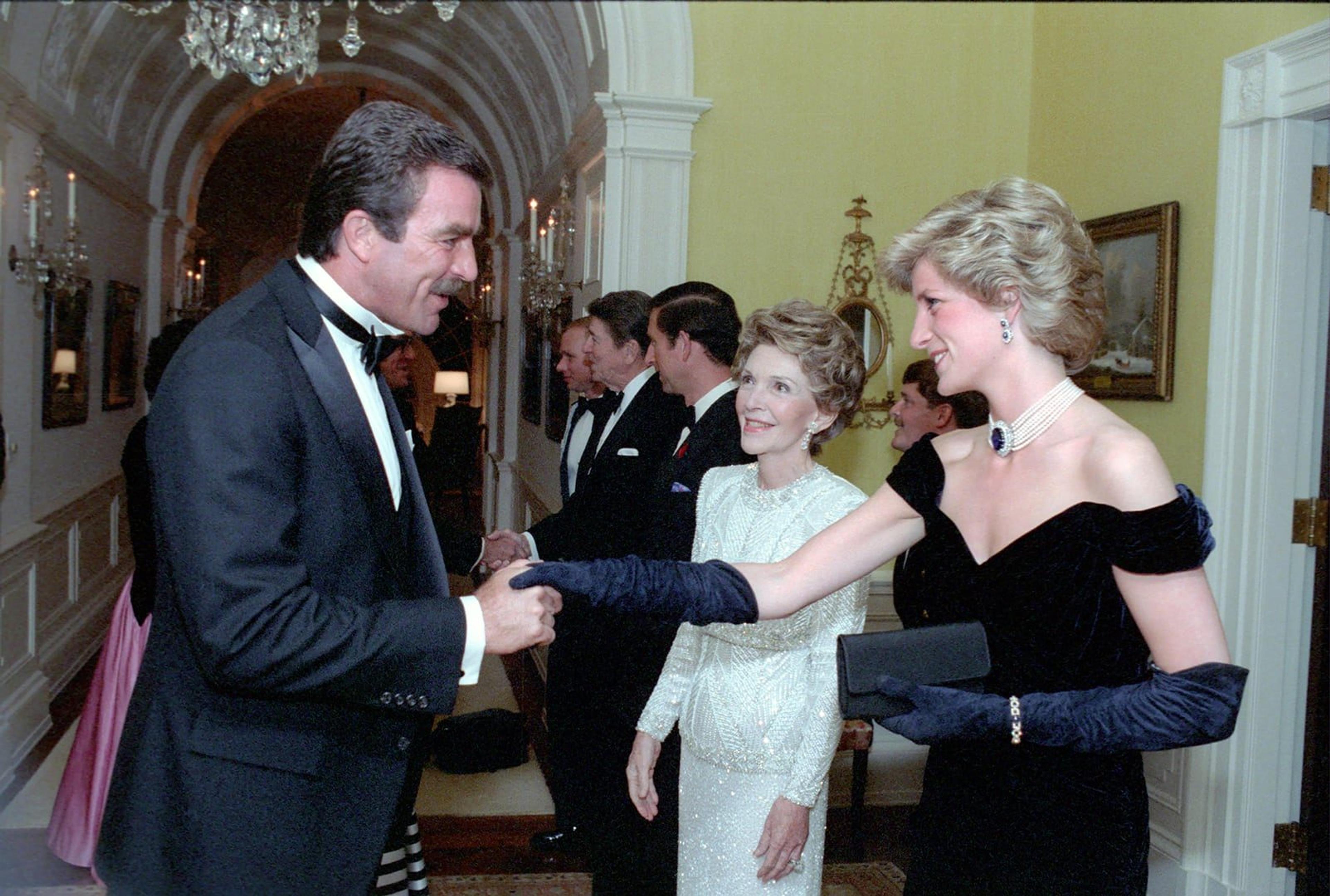 5205 mas 1985 princess diana is greeted by tom selleck rrl